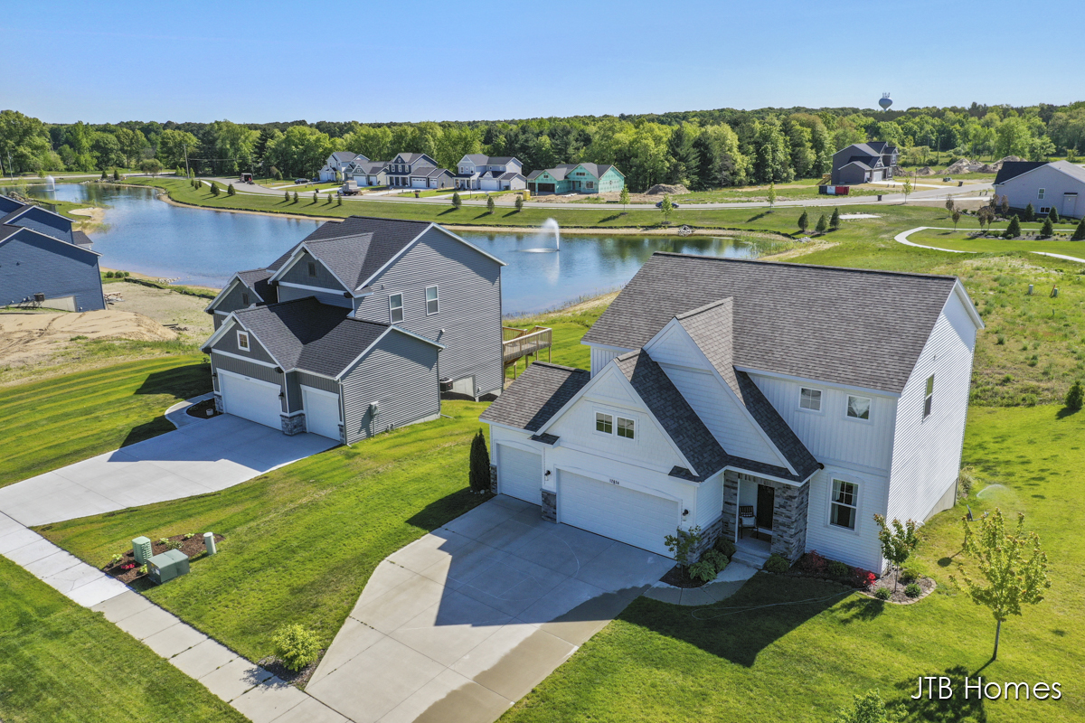 https://jtbhomes.com/neighborhoods/stonewater/