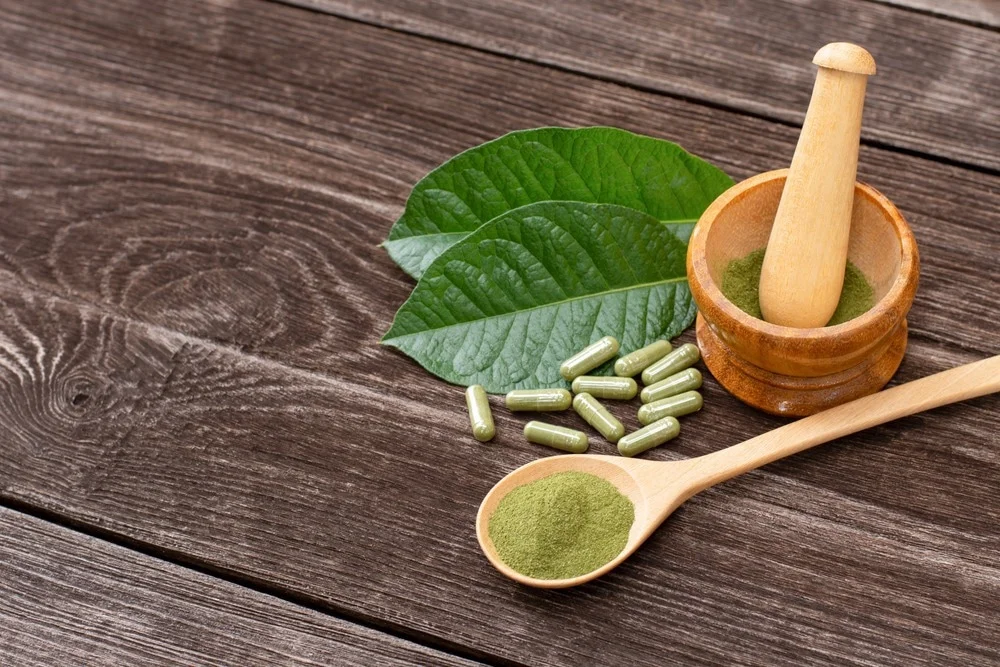 Natural Alternatives for Managing Chronic Pain: Red Maeng Da Kratom Explained